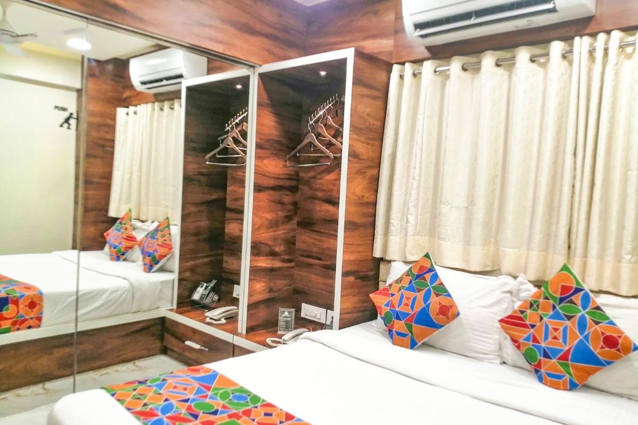 Hotel Radana Vashi Navimumbai Navi Mumbai Kültér fotó
