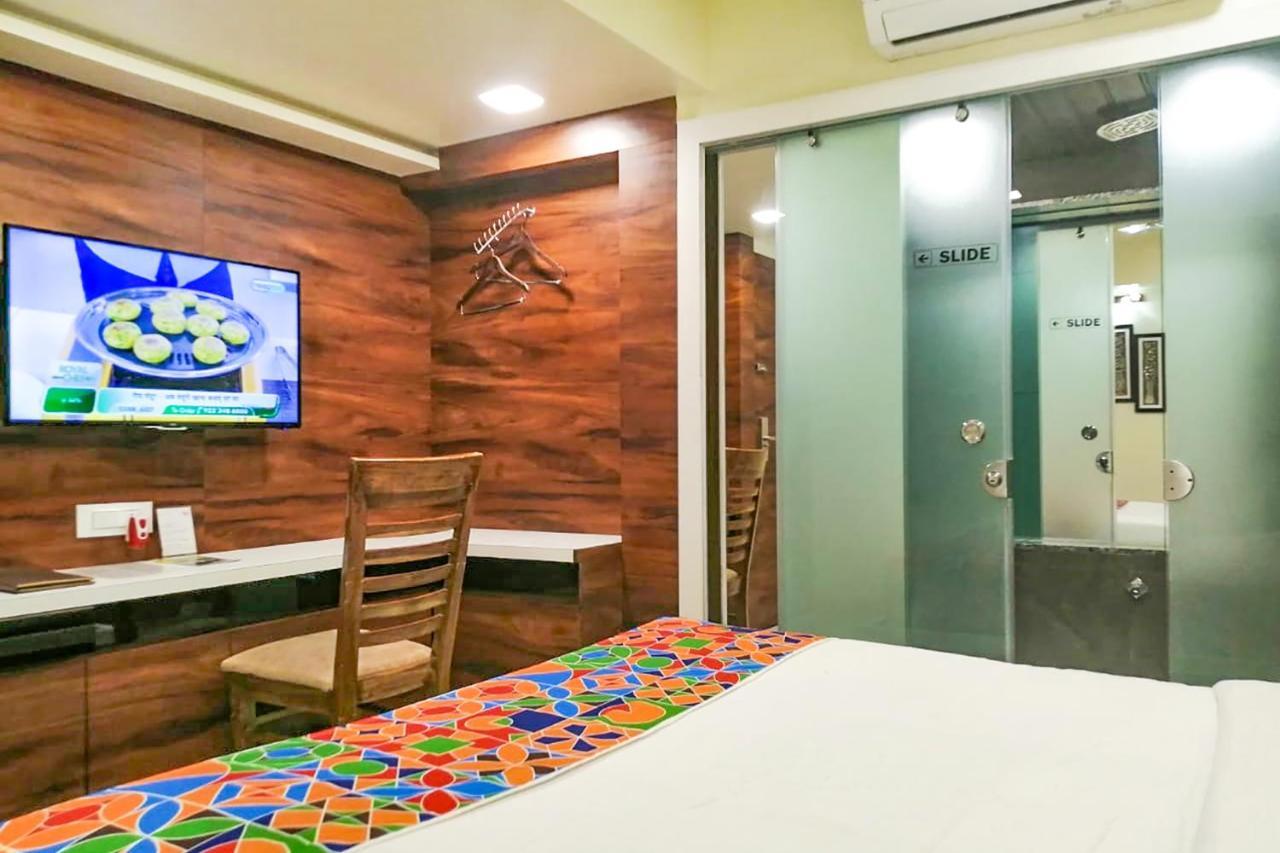 Hotel Radana Vashi Navimumbai Navi Mumbai Kültér fotó